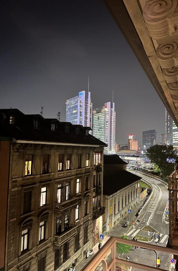 Comfort Suites Garibaldi Milano Exterior foto